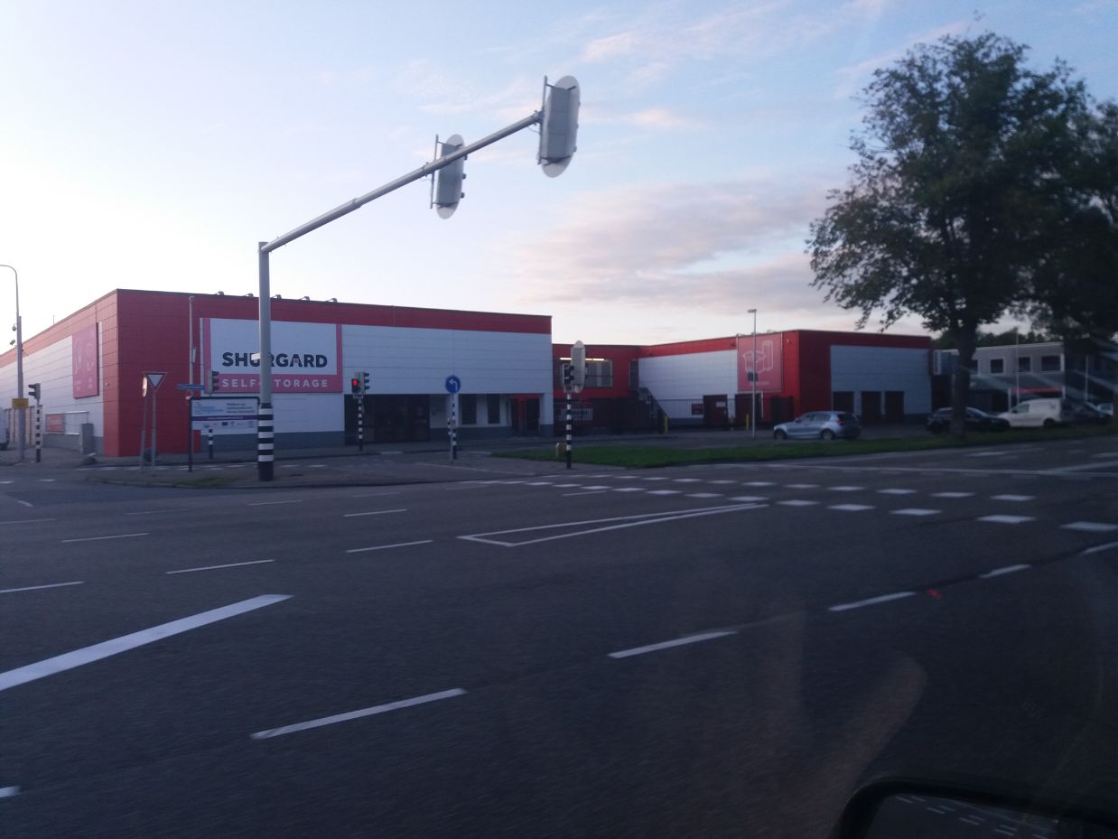 Shurgard-Utrecht overvecht