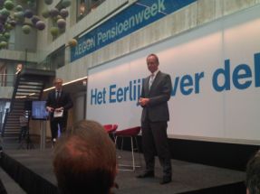 Henk Kamp, minister Sociale Zaken