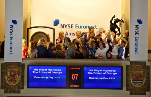 Willem Alexander opent <a href='/begrippen/115-beurs'> Beurs </a>